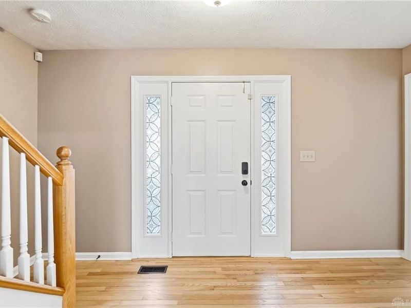25 Huntley Court, Springboro, OH 45066 Photo 6