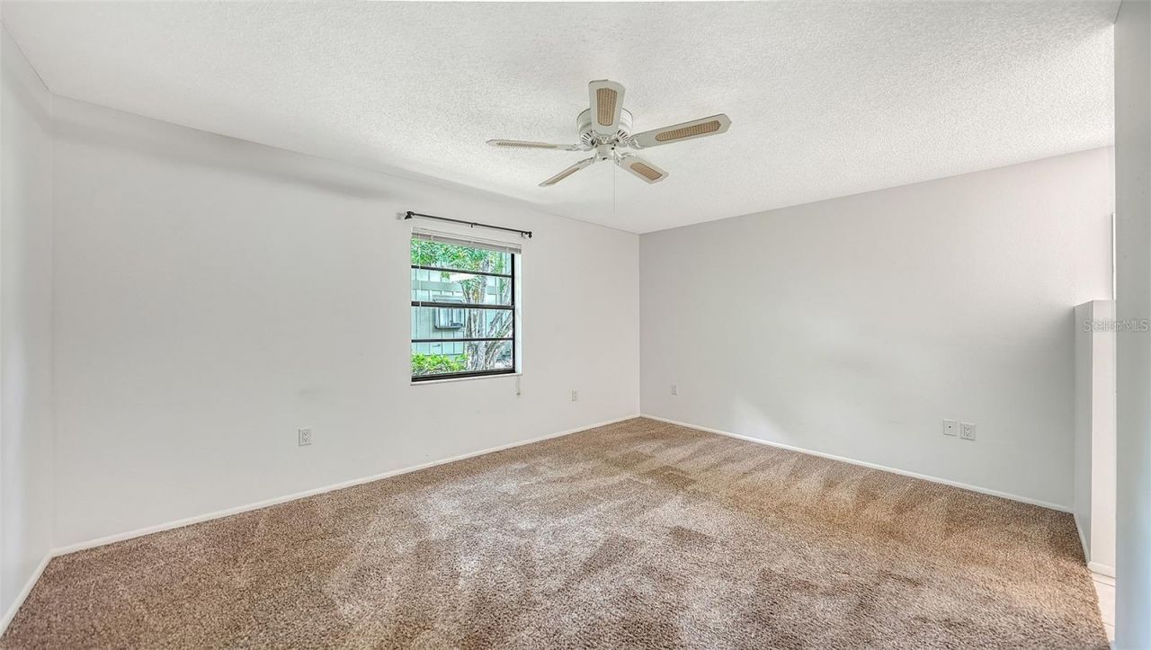 5010 Barrington Circle , Unit 2001, Sarasota, FL 34234 Photo