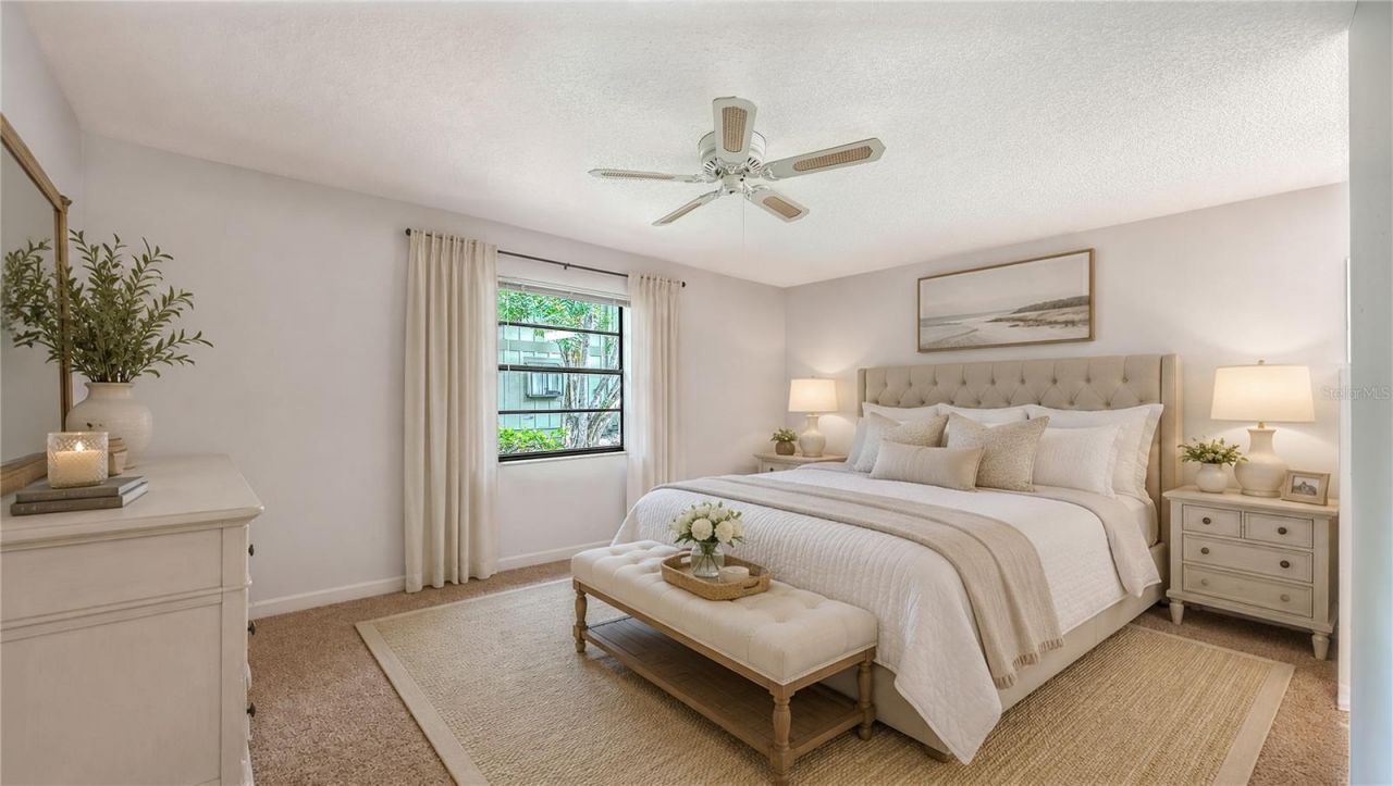 5010 Barrington Circle , Unit 2001, Sarasota, FL 34234 Photo