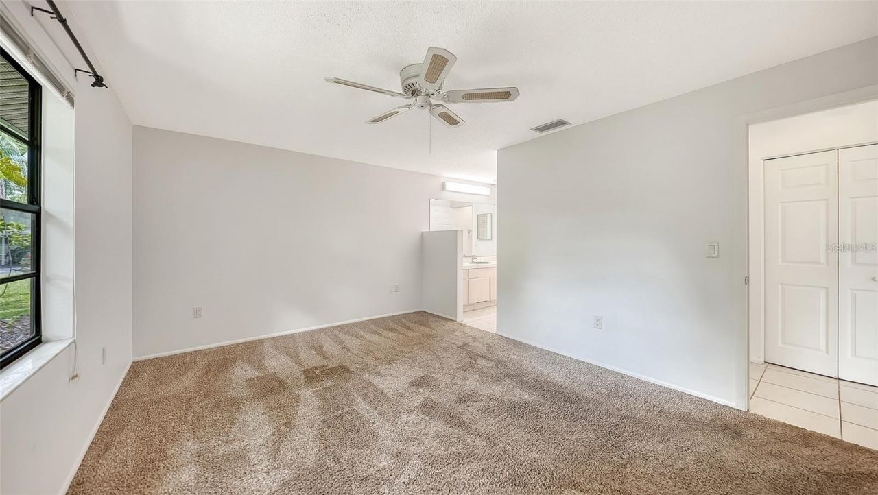 5010 Barrington Circle , Unit 2001, Sarasota, FL 34234 Photo