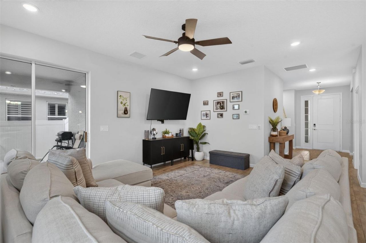 2340 Sirena Lane , Mount Dora, FL 32757 Photo