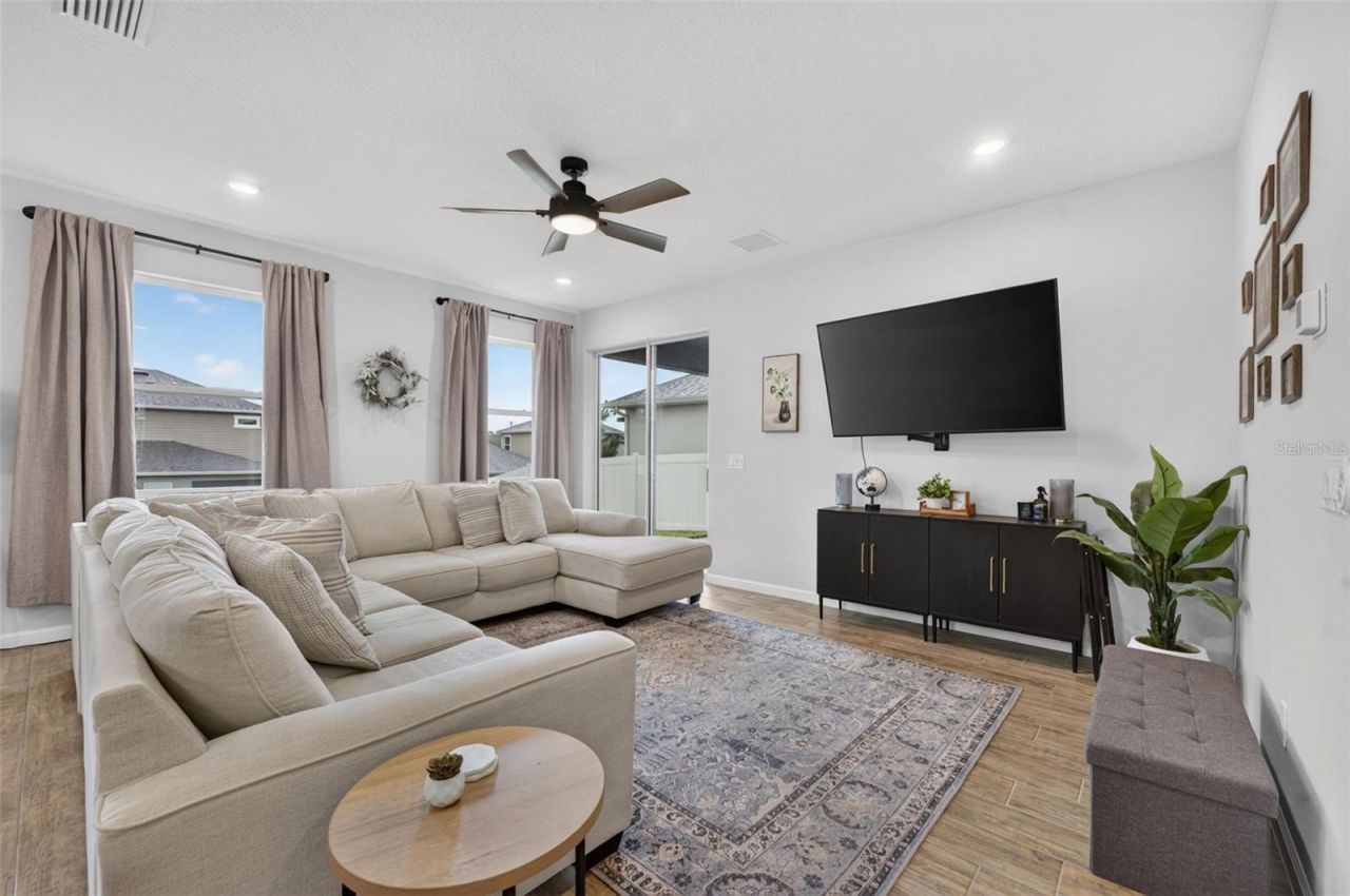 2340 Sirena Lane , Mount Dora, FL 32757 Photo