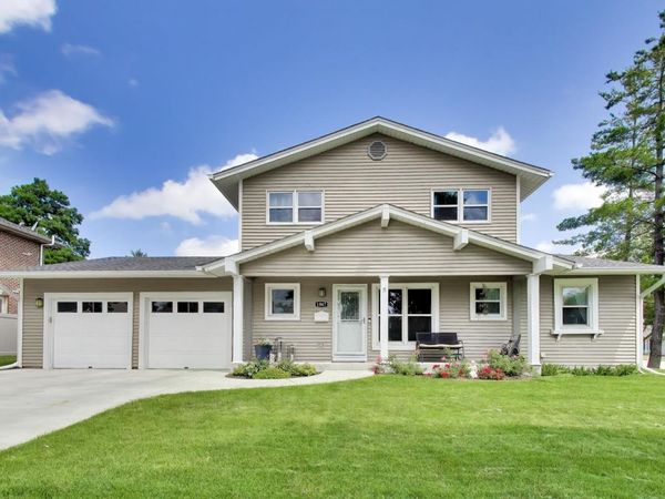 1067 Carpenter Court, Elk Grove Village, IL 60007