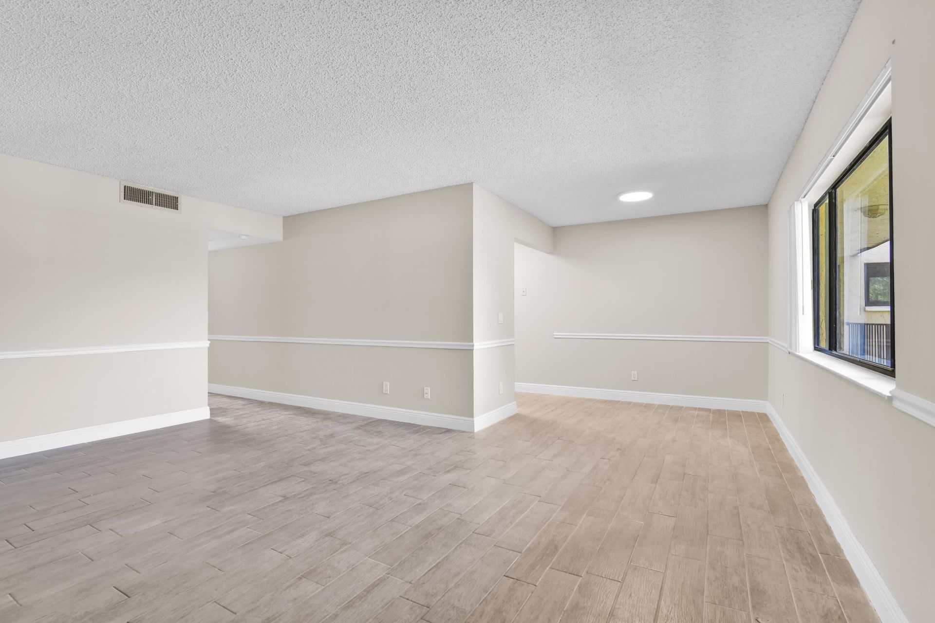 414 Meadows Circle, Boynton Beach, FL 33436 Photo