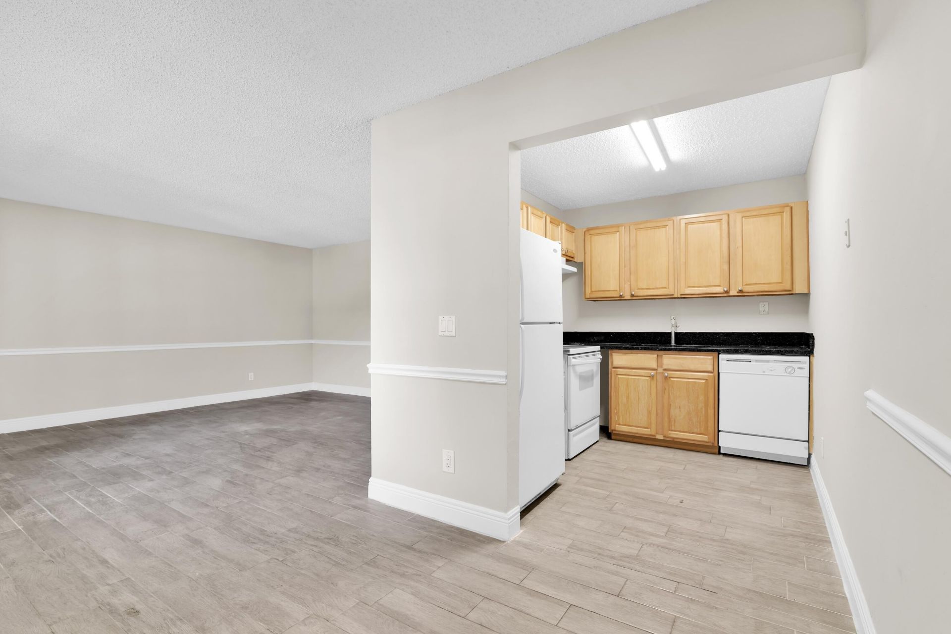 414 Meadows Circle, Boynton Beach, FL 33436 Photo
