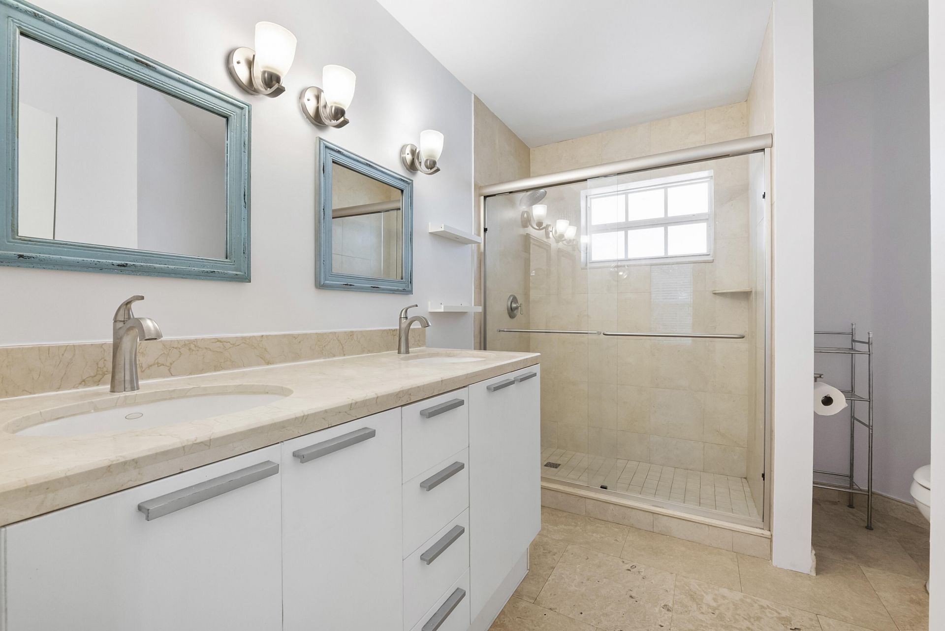 8821 Lake Park Circle N, Davie, FL 33328 Photo