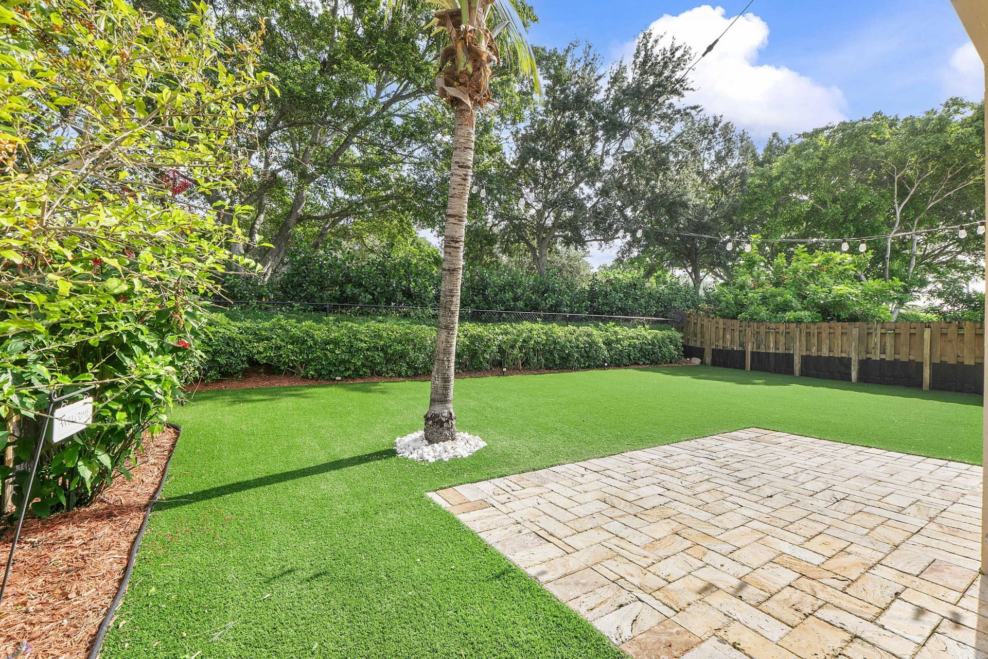 8821 Lake Park Circle N, Davie, FL 33328 Photo
