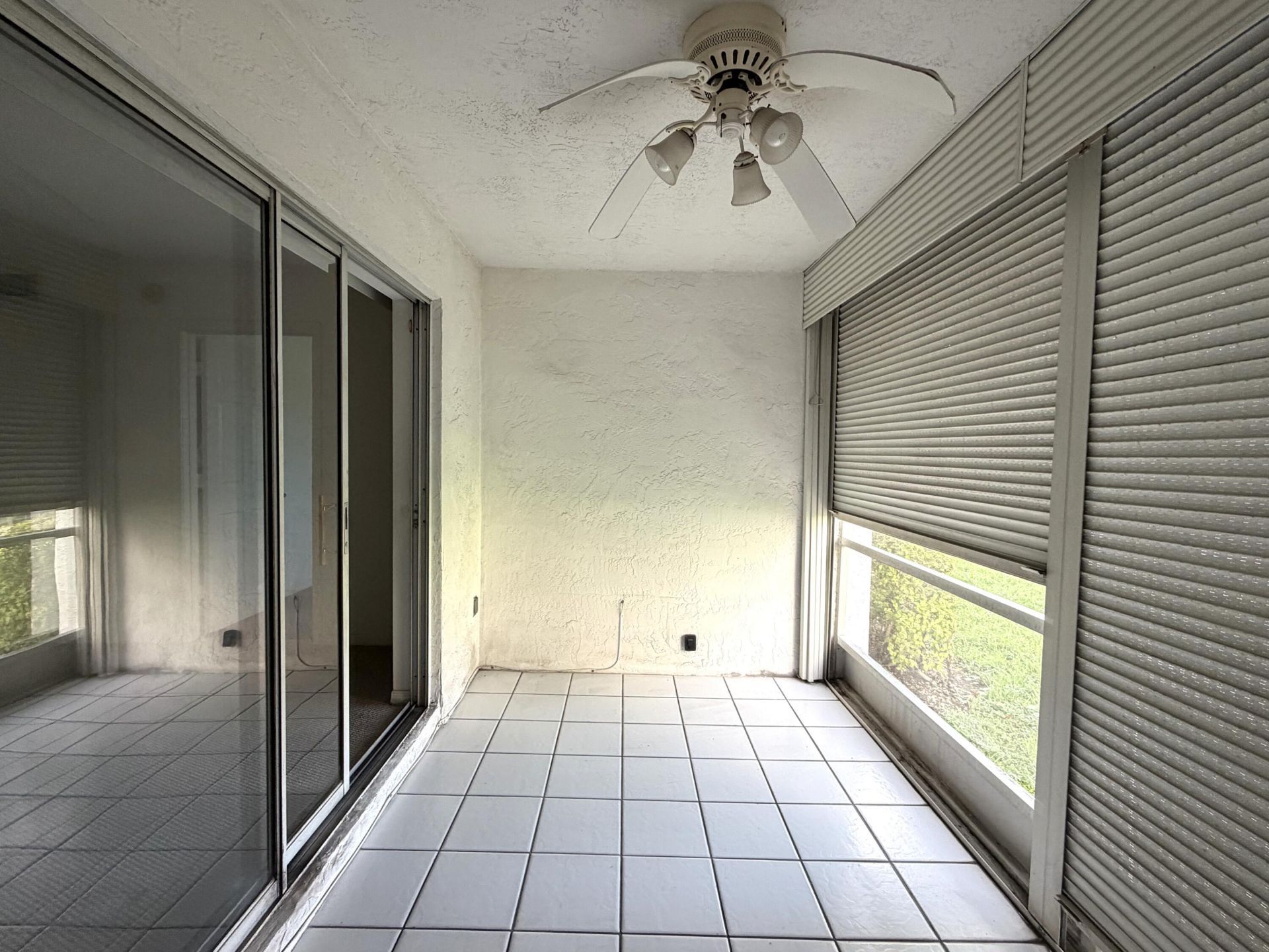 10382 NW 24th Place, Sunrise, FL 33322 Photo