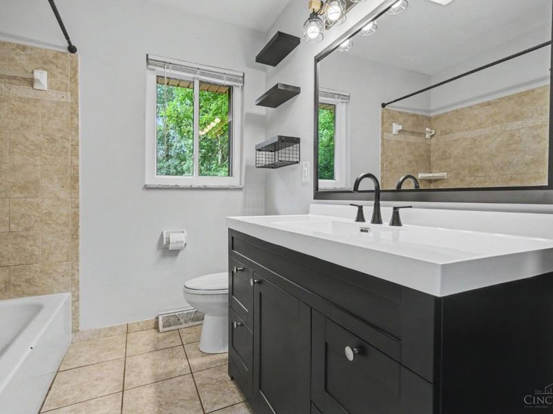 3941 Cornell Road, Sharonville, OH 45241 Photo 15