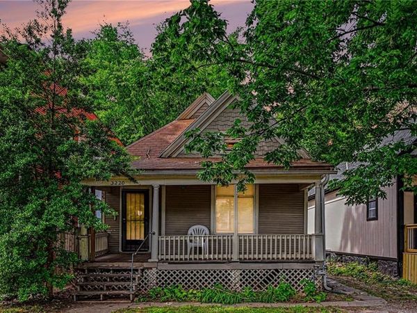3220 E 11th Street, Kansas City, MO 64127
