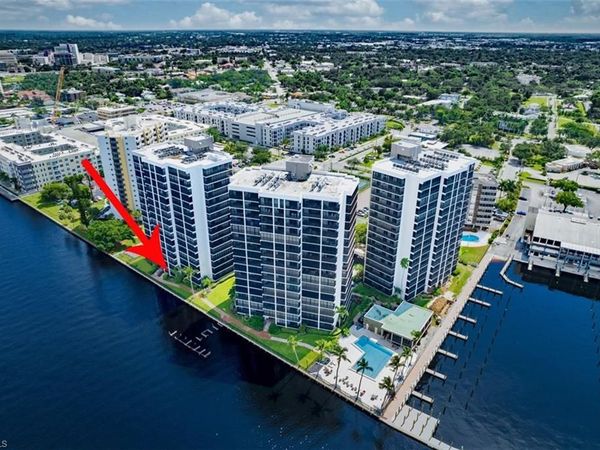1900 Virginia AVE , Unit 102, FORT MYERS, FL 33901