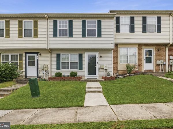 8 LONDON PERRY COURT , MIDDLE RIVER, MD 21220