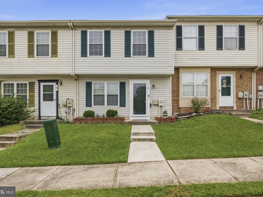 8 London Perry Court , Middle River, MD 21220 Main Photo