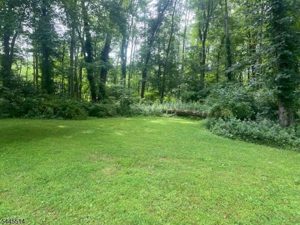 35 Millers Ln, Montville, NJ 07045