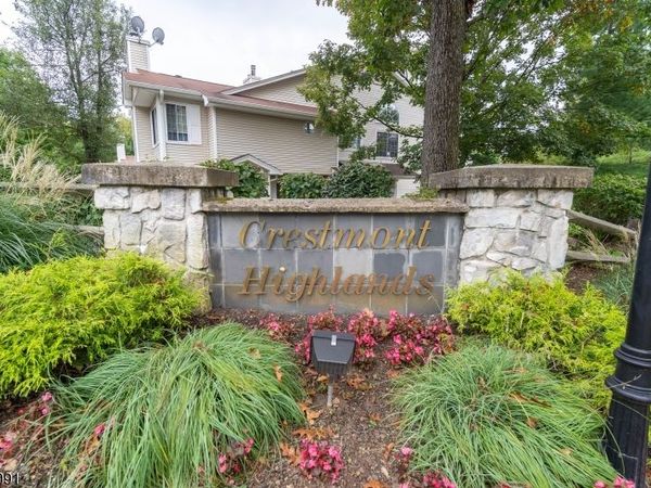 70 Academy Court Ondo, Bedminster, NJ 07921