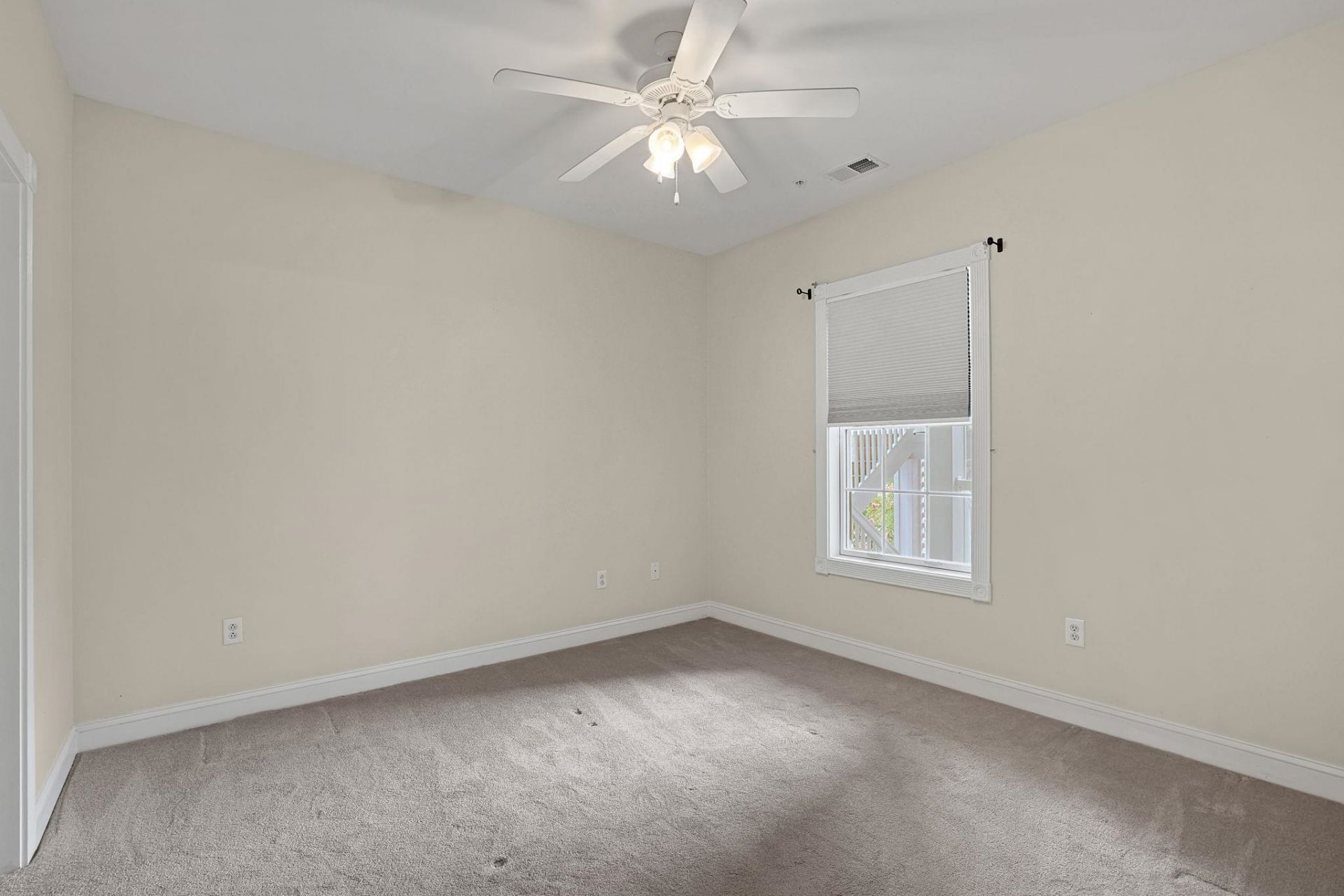 4875 Luster Leaf Circle  Photo 20