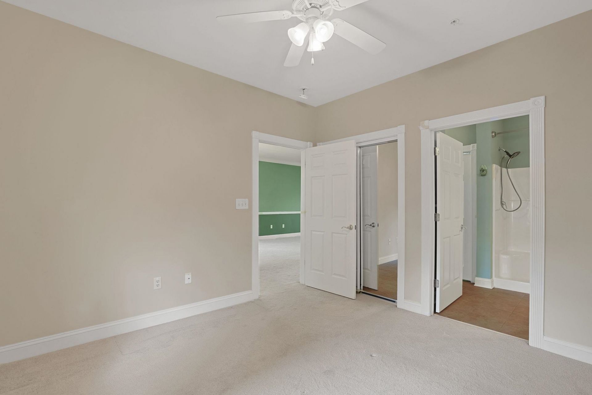 4875 Luster Leaf Circle  Photo 21