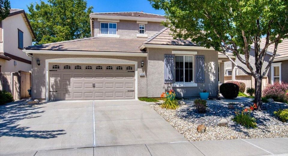 10749 Grayslake Drive, Reno, NV 89521 Photo