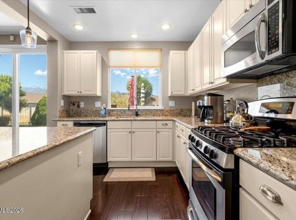 10749 Grayslake Drive, Reno, NV 89521 Photo