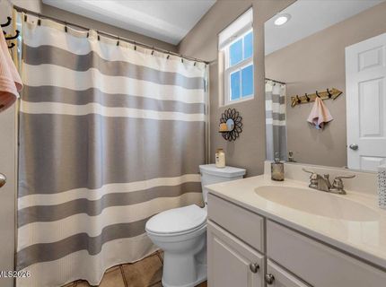 10749 Grayslake Drive, Reno, NV 89521 Photo