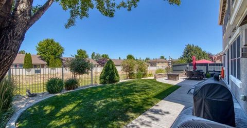 10749 Grayslake Drive, Reno, NV 89521 Photo