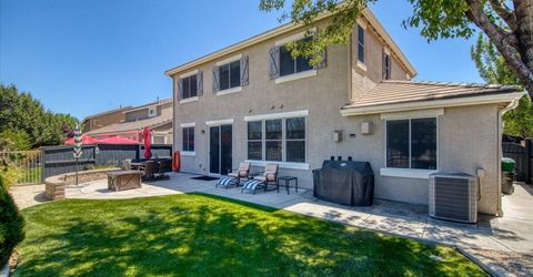 10749 Grayslake Drive, Reno, NV 89521 Photo