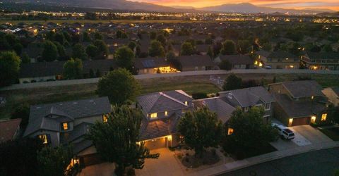 10749 Grayslake Drive, Reno, NV 89521 Photo