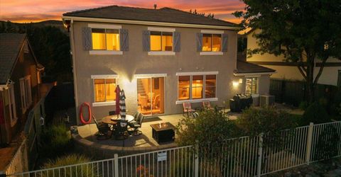 10749 Grayslake Drive, Reno, NV 89521 Photo