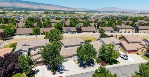 10749 Grayslake Drive, Reno, NV 89521 Photo