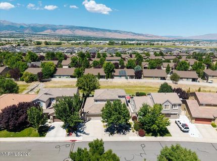 10749 Grayslake Drive, Reno, NV 89521 Photo