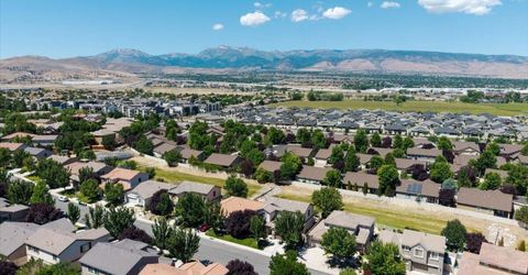 10749 Grayslake Drive, Reno, NV 89521 Photo