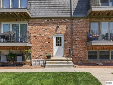 12737 Woodcrest Plaza, Unit 3-119, Omaha, NE 68137