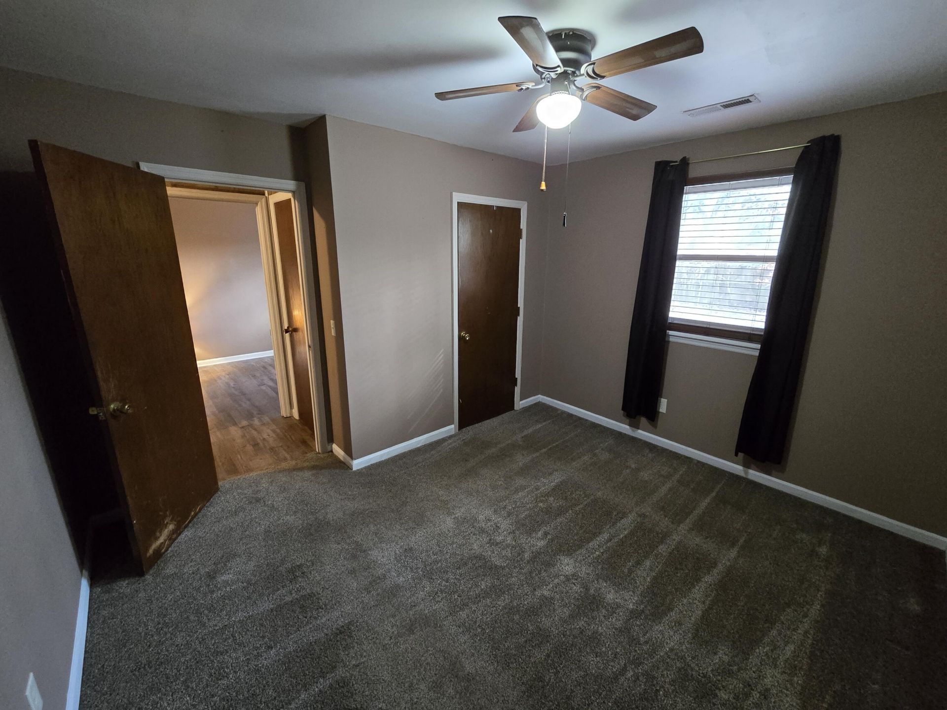 64 Tanbark Court Photo 17