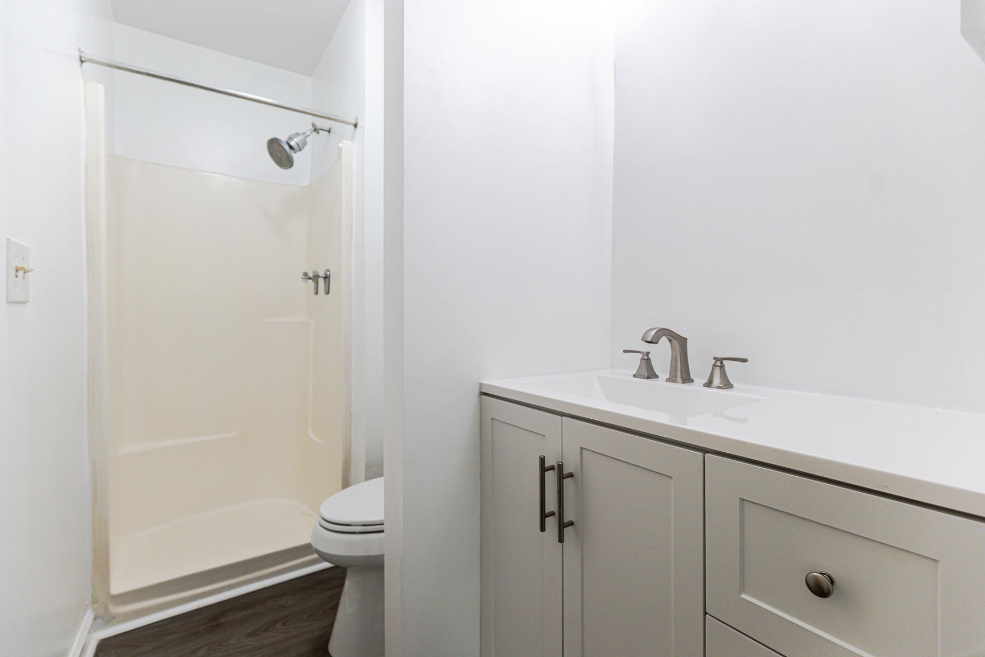 1402 Camp Road Photo 31