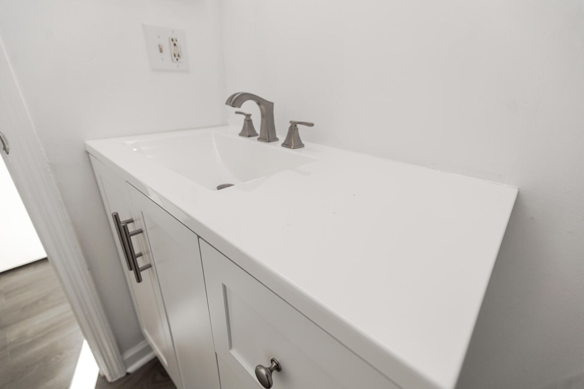 1402 Camp Road Photo 38