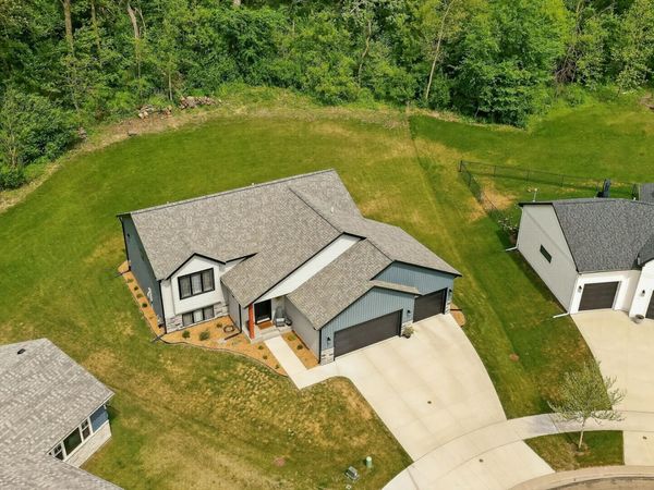 5411 Destination Lane NE, Rochester, MN 55906