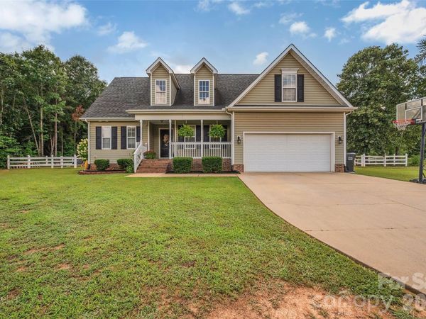 2114 Pinnacle View Drive , Kings Mountain, NC 28086