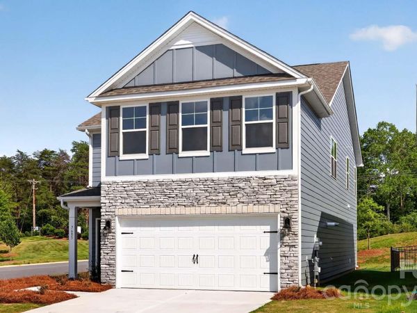 7685 Bainbridge Road , Sherrills Ford, NC 28673