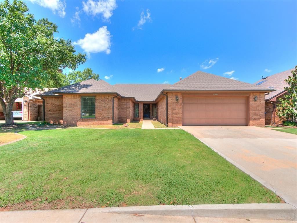 10240 Mantle Lane, Oklahoma City, OK 73162 Main Photo