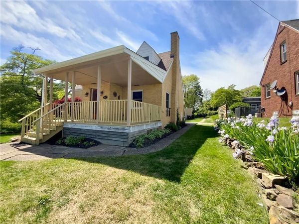 629 Ridge Road, Ambridge, PA 15003