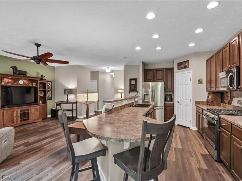 8824 Wheaton Place , North Ridgeville, OH 44039 Photo 16