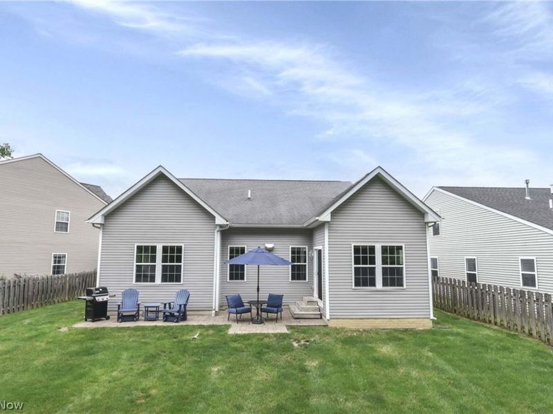8824 Wheaton Place , North Ridgeville, OH 44039 Photo 5