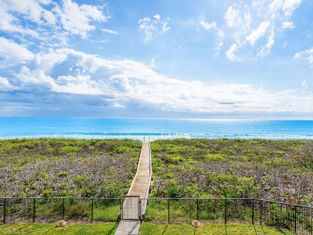 4600 N Highway A1a, Hutchinson Island, FL 34949 Photo