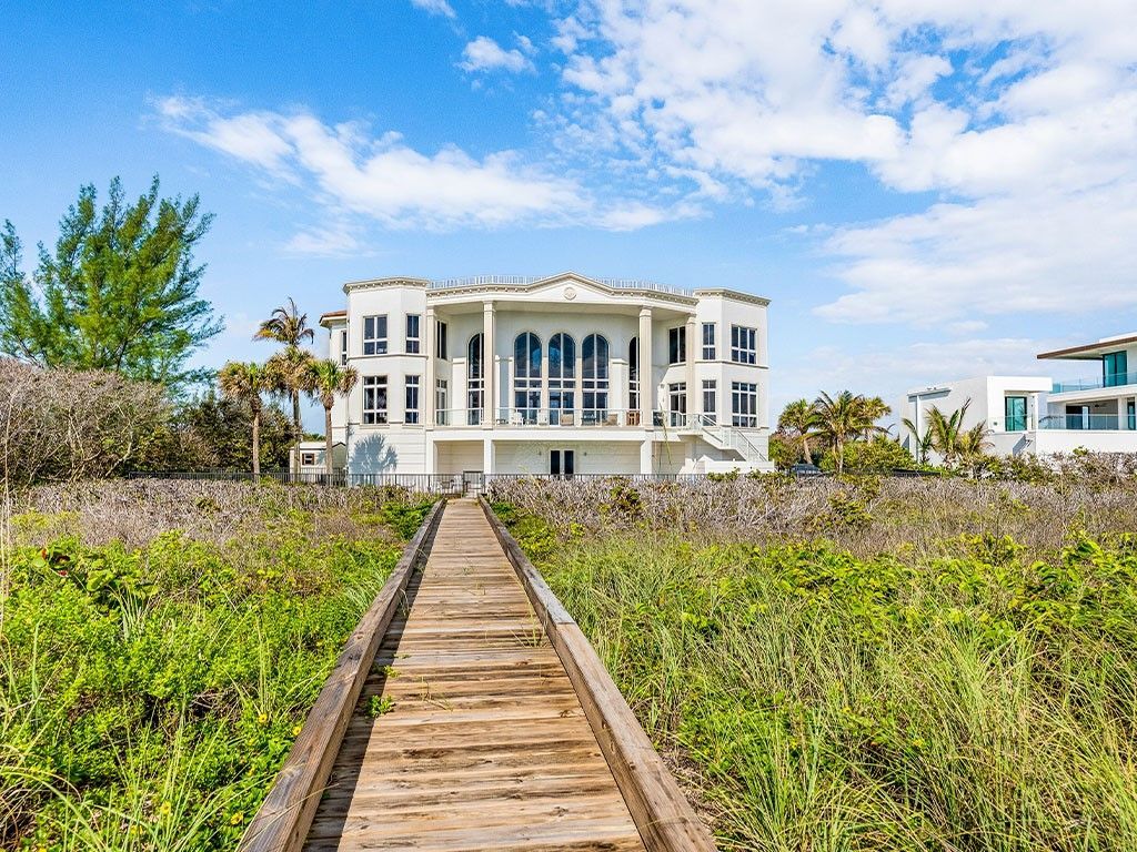 4600 N Highway A1a, Hutchinson Island, FL 34949 Photo
