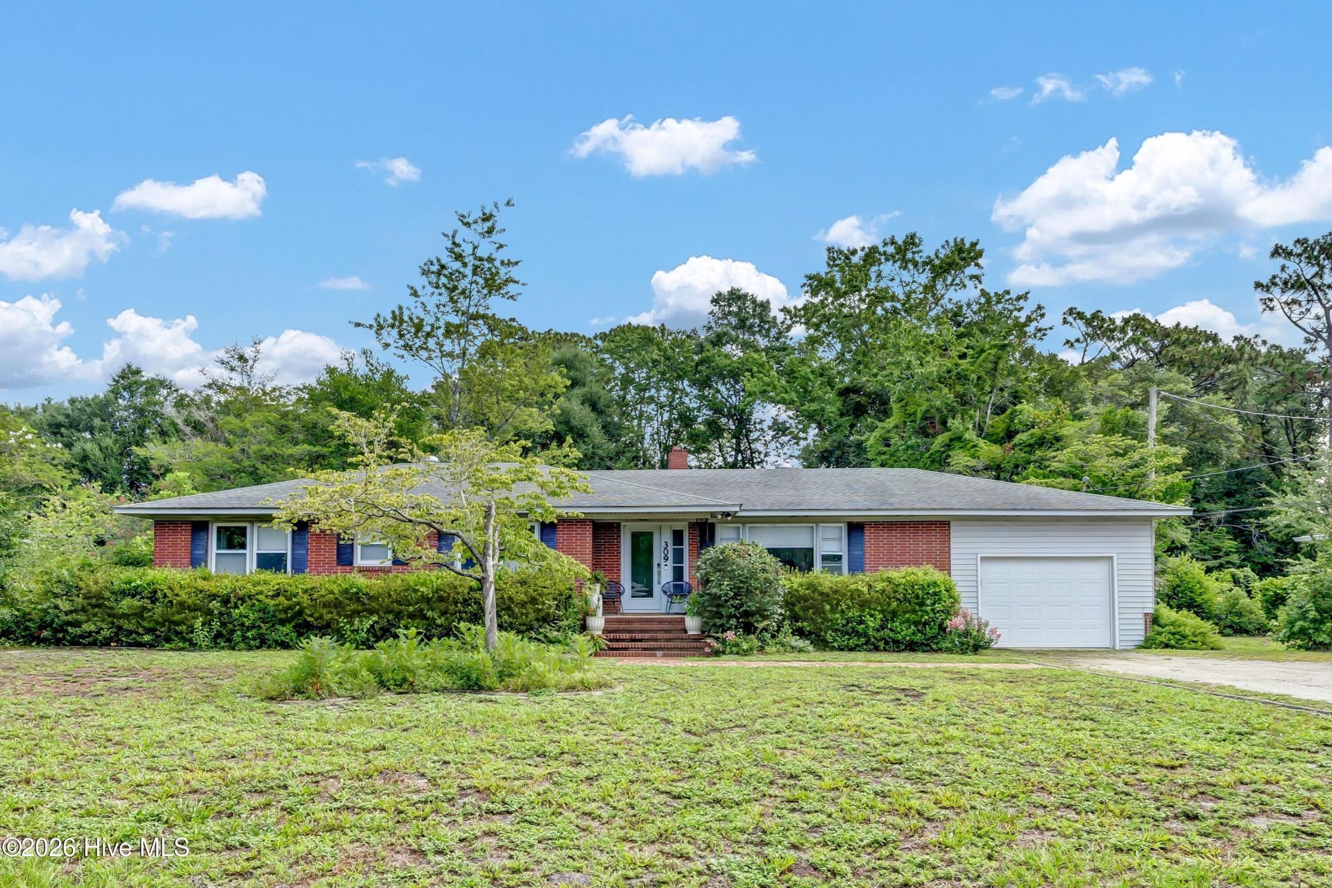 309 Longstreet Drive, Wilmington, NC 28412 Main Photo