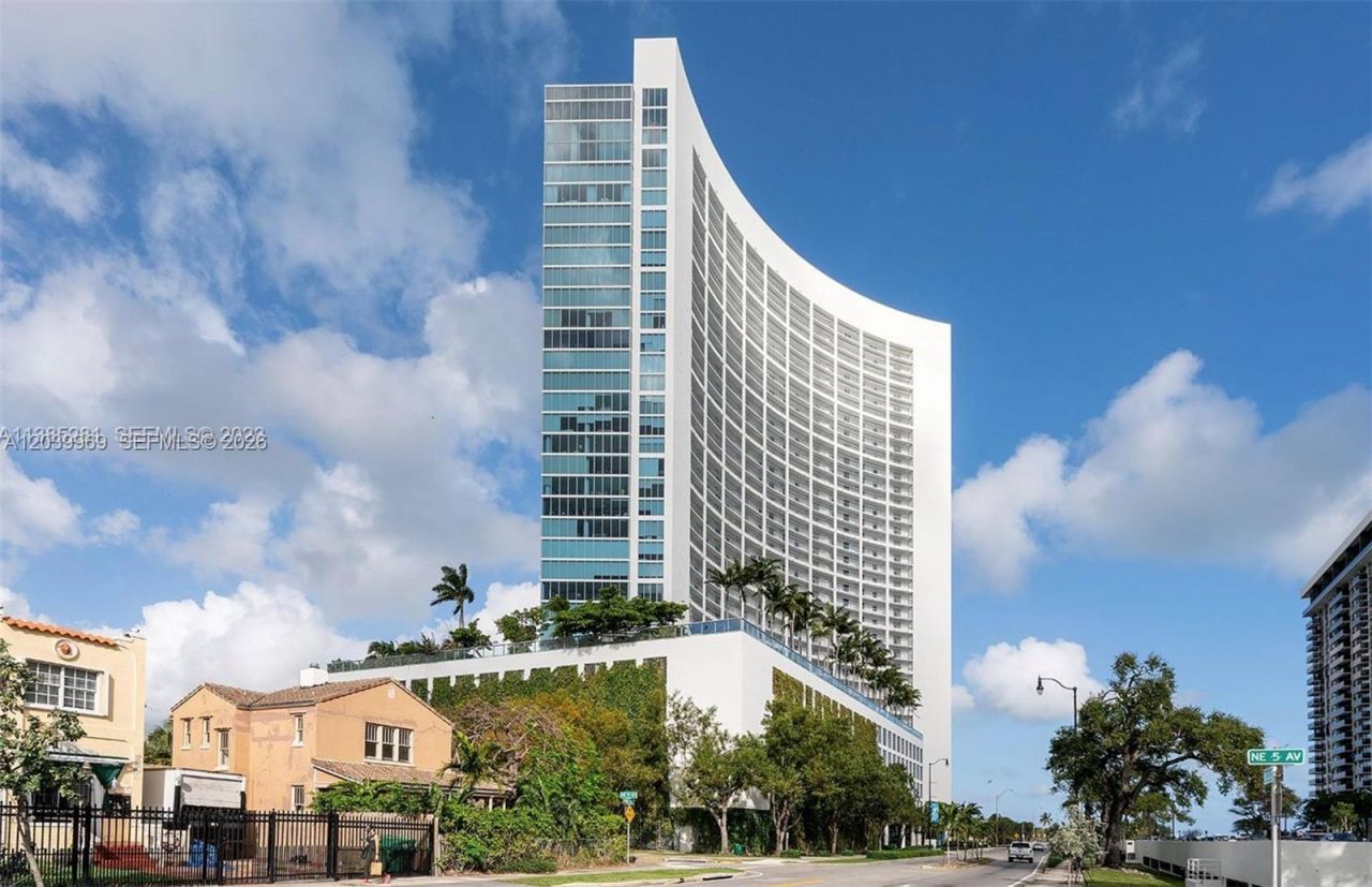 601 NE 36th St, Unit 2910, Miami, FL 33137 Photo