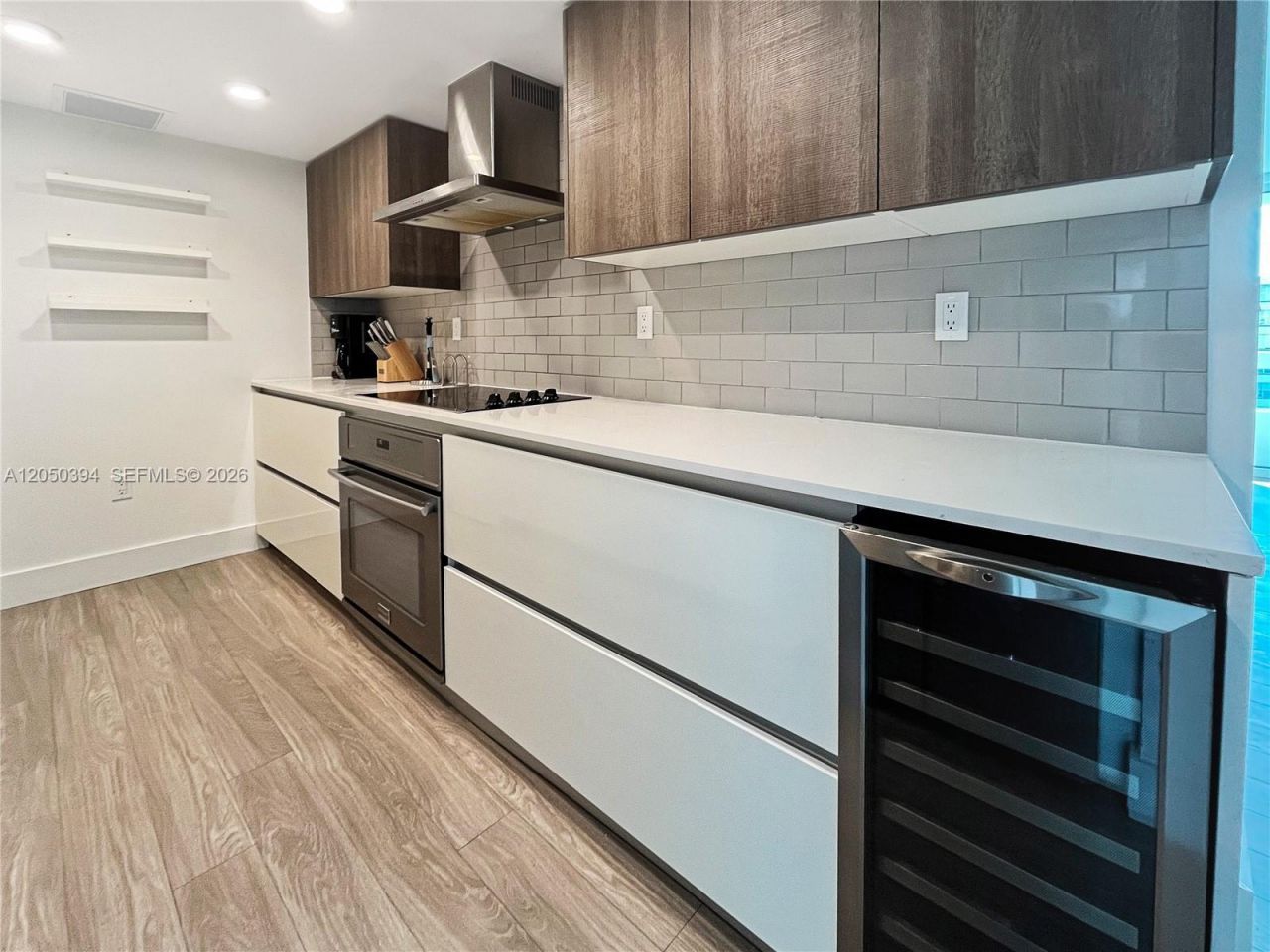 1025 92nd St , Unit 601, Bay Harbor Islands, FL 33154 Photo