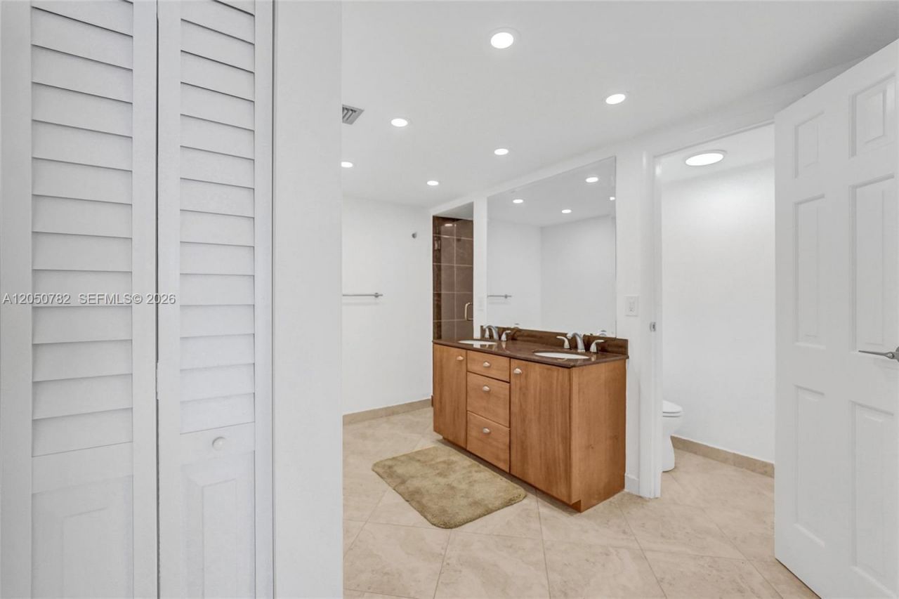 1500 S Ocean Dr , Unit 6F, Hollywood, FL 33019 Photo
