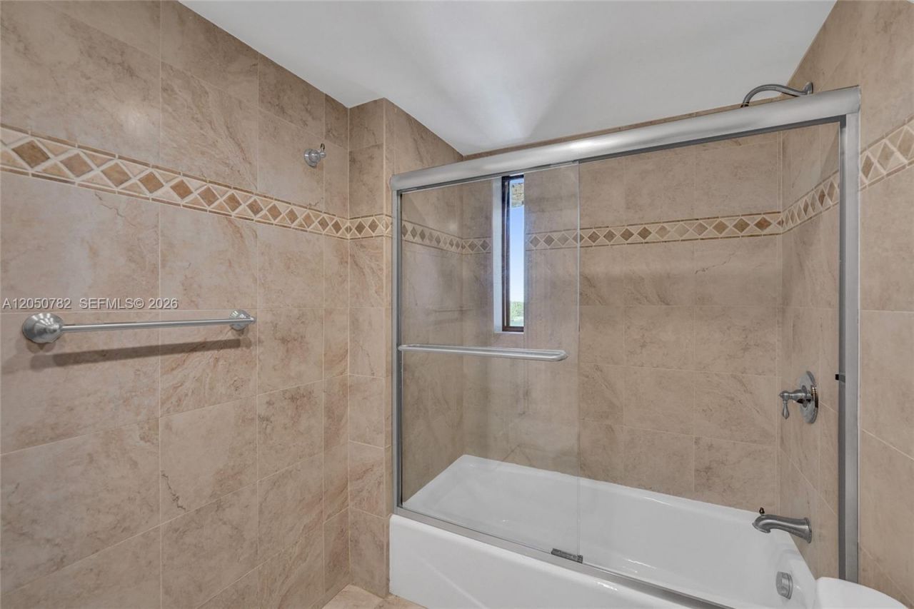1500 S Ocean Dr , Unit 6F, Hollywood, FL 33019 Photo