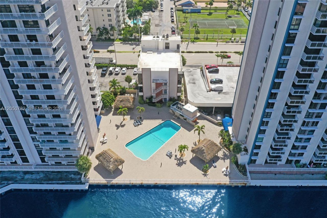 1500 S Ocean Dr , Unit 6F, Hollywood, FL 33019 Photo